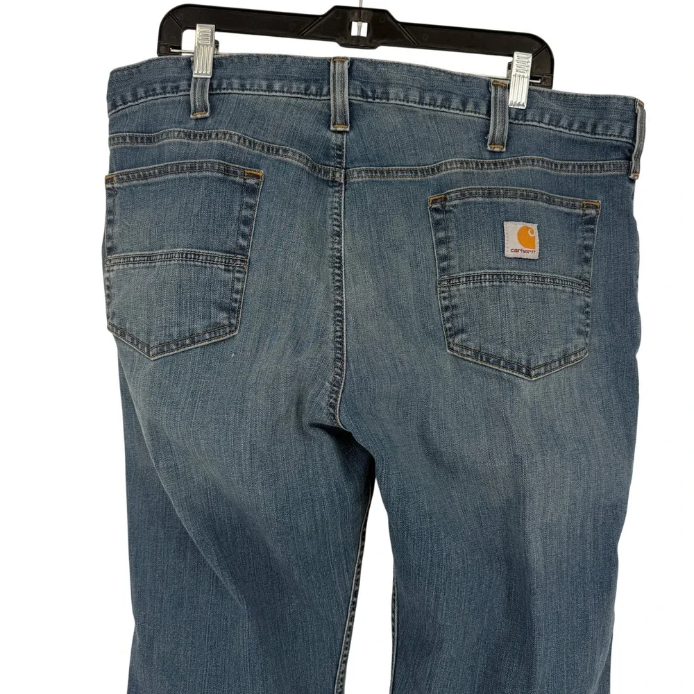 Carhartt Relaxed Fit Straight Leg Jeans Mens 38x30 Medium Wash Blue 102804-964